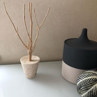 新品 IDEE イデー アクセサリースタンド トレー