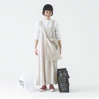 ネストローブ(nest Robe)の本日限定値下げnest robe 完売人気リネンロングキャミドレス ライトグレー(ロングワンピース/マキシワンピース)