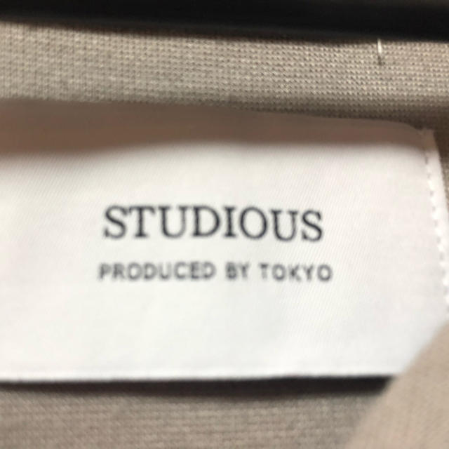 STUDIOUS(ステュディオス)のstudious ステュディオス メンズのトップス(Tシャツ/カットソー(半袖/袖なし))の商品写真