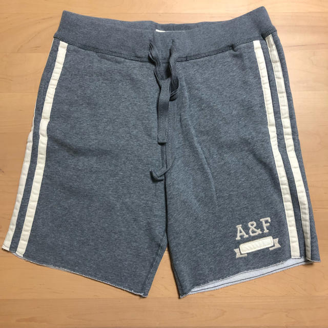 Abercrombie&Fitch(アバクロンビーアンドフィッチ)のアバクロンビー&フィッチ ショートパンツ Lサイズ メンズのパンツ(ショートパンツ)の商品写真