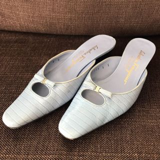 サルヴァトーレフェラガモ(Salvatore Ferragamo)のもも大好き様専用 サルヴァトーレ フェラガモ サンダル(サンダル)