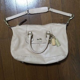 コーチ(COACH)のCOACH　コーチ　ショルダーバッグ(ショルダーバッグ)