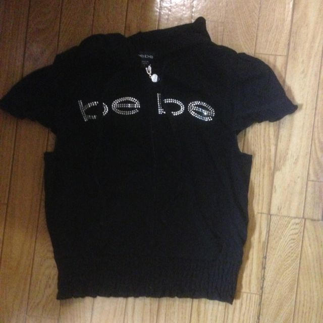 BeBe(ベベ)のbebe  パーカー レディースのトップス(パーカー)の商品写真