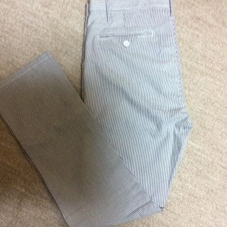 ギャップ(GAP)のGAP 薄手のストレートパンツ 未使用(チノパン)