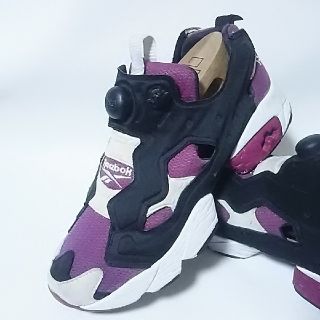 リーボック(Reebok)の
定1.8万希少カラー紫黒!リーボックポンプフューリーハイテクスニーカー


(スニーカー)