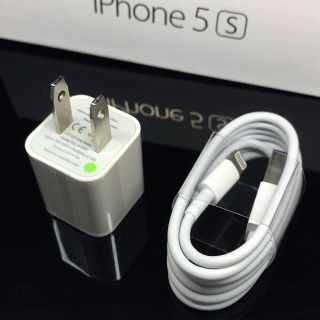 アイフォーン(iPhone)の充電ケーブル(バッテリー/充電器)