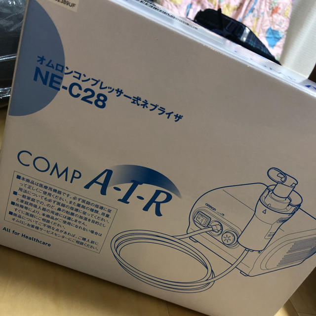 OMRON(オムロン)のOMRON吸入器 スマホ/家電/カメラの美容/健康(その他)の商品写真