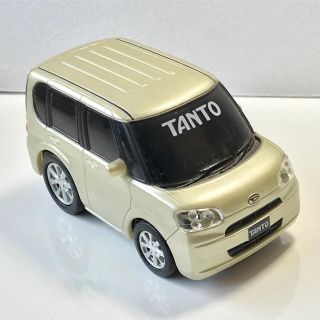 ダイハツ タントカスタム プルバックカー