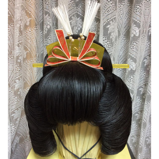 中古花嫁用かつら 引張 日本髪かつら 高島田かつら お安くどうぞ◎ 中古花嫁用かつら 引張 日本髪かつら 高島田かつら お安くどうぞ◎