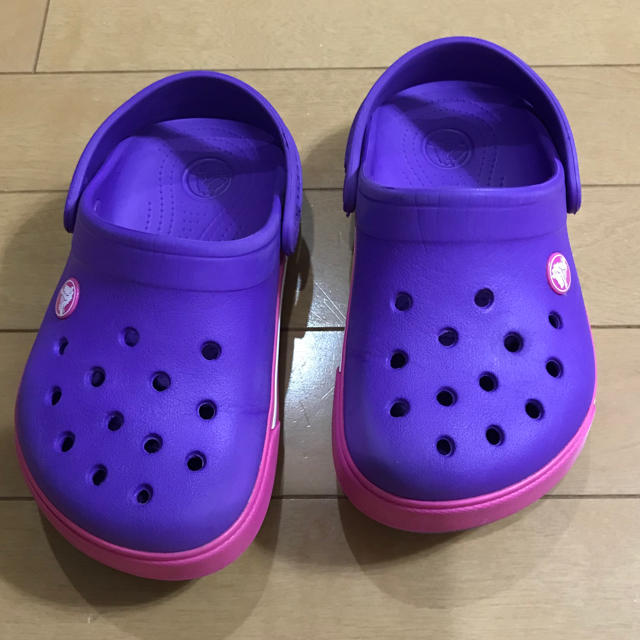 crocs(クロックス)のクロックス Jr.サンダル キッズ/ベビー/マタニティのベビー靴/シューズ(~14cm)(サンダル)の商品写真