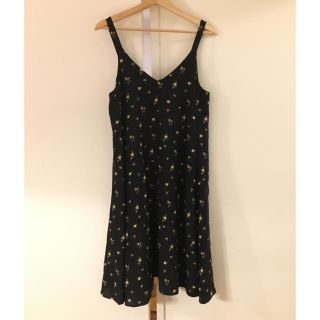 エミアトリエ 花柄ワンピース ワンピースの通販 10点 Emmi Atelierのレディースを買うならラクマ エミアトリエ 花柄ワンピース ワンピースの通販 10点 Emmi Atelierのレディースを買うならラクマ