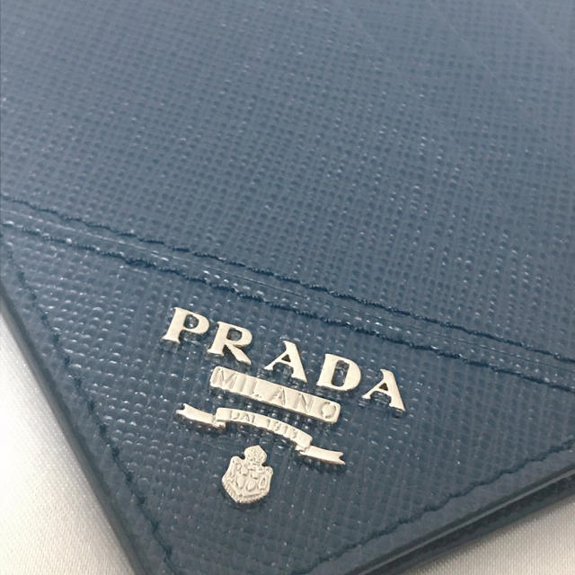 【超美品】PRADA サフィアーノレザー カードホルダー ネイビー