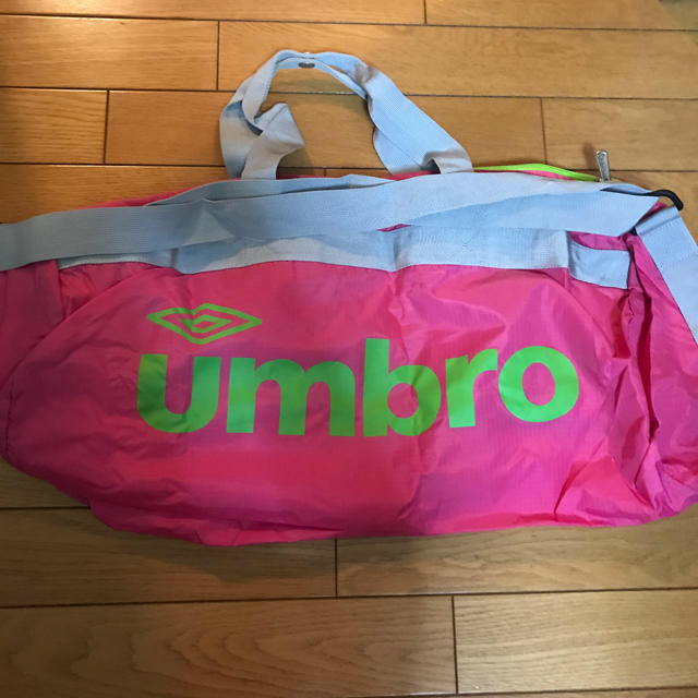 UMBRO(アンブロ)のumbro ドラムバック メンズのバッグ(ドラムバッグ)の商品写真