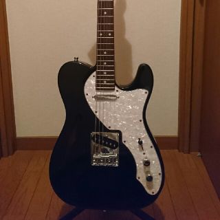 フェンダー(Fender)の【ryutiger様専用】Bacchus シンライン （マホガニー・黒）(エレキギター)