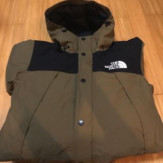 ザノースフェイス(THE NORTH FACE)のマウンテンダウンジャケット ビーチグリーン S nd9837 ノースフェイス(ダウンジャケット)