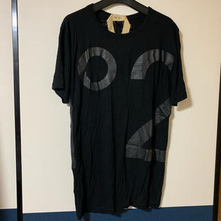 ヌメロヴェントゥーノ(N°21)のヌメロ Tシャツ(Tシャツ(半袖/袖なし))