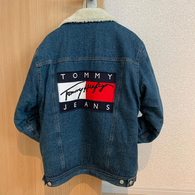 TOMMY HILFIGER(トミーヒルフィガー)のデニムボアジャケット（XL） メンズのジャケット/アウター(Gジャン/デニムジャケット)の商品写真