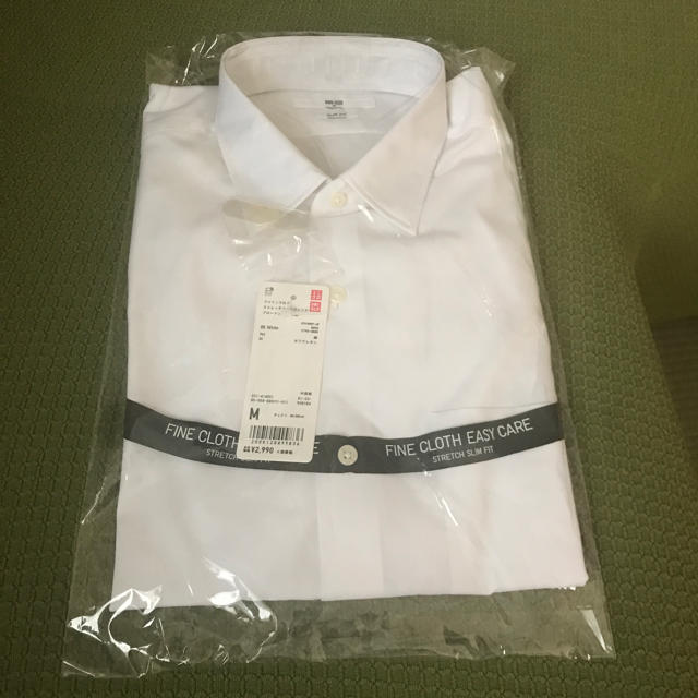 UNIQLO(ユニクロ)のUNIQLO ファインクロス ストレッチフィット ブロードシャツ（長袖）未開封 メンズのトップス(シャツ)の商品写真