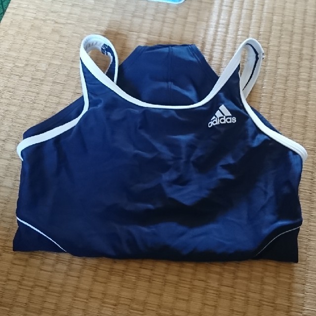 adidas(アディダス)のadidas スクール水着 160 キッズ/ベビー/マタニティのキッズ服女の子用(90cm~)(水着)の商品写真