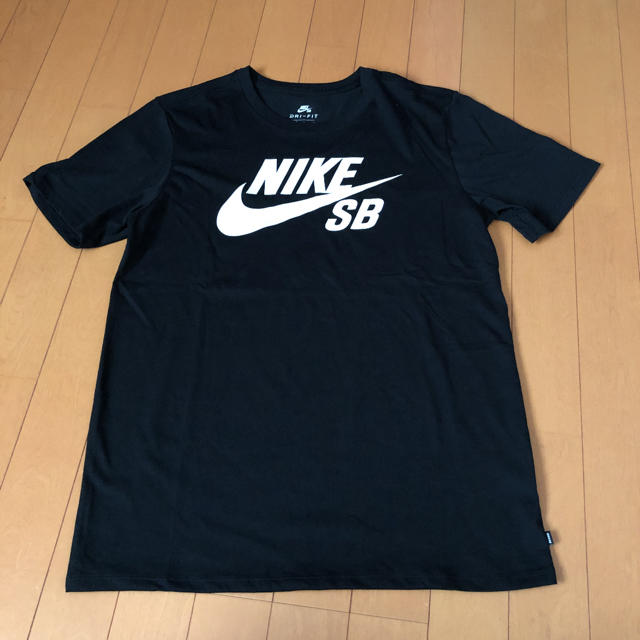 NIKE - NIKE SB Tシャツ Mの通販 by ジョージ's shop｜ナイキならラクマ