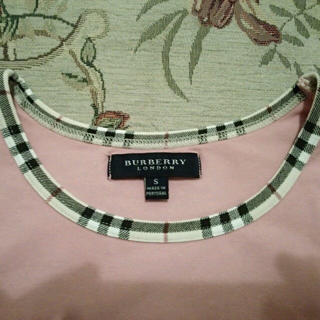 BURBERRY(バーバリー)のバーバリー Ｔシャツ レディースのトップス(Tシャツ(半袖/袖なし))の商品写真