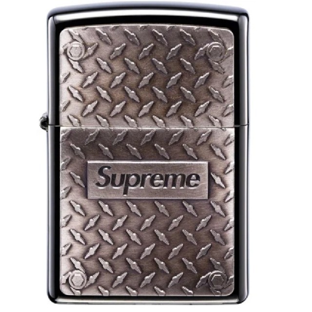 Supreme  Zippo