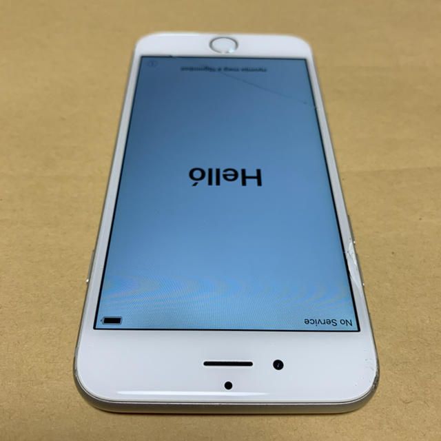 iPhone(アイフォーン)のiPhone6 SIMフリー シルバー 64GB スマホ/家電/カメラのスマートフォン/携帯電話(スマートフォン本体)の商品写真