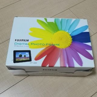 フジフイルム(富士フイルム)のデジタルフォトフレーム FUJIFILM DP-70SH 新品未使用(フォトフレーム)