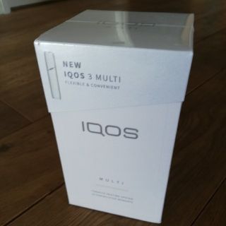 アイコス(IQOS)のアイコス3　マルチ　iqos3 MULTI　ホワイト　白　　新品未開封❗(タバコグッズ)