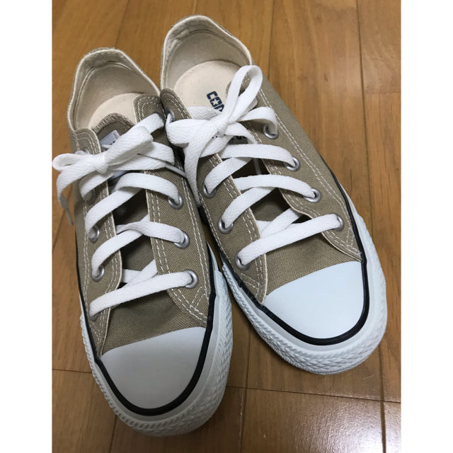 CONVERSE(コンバース)の大人気♡コンバース！ベージュ レディースの靴/シューズ(スニーカー)の商品写真