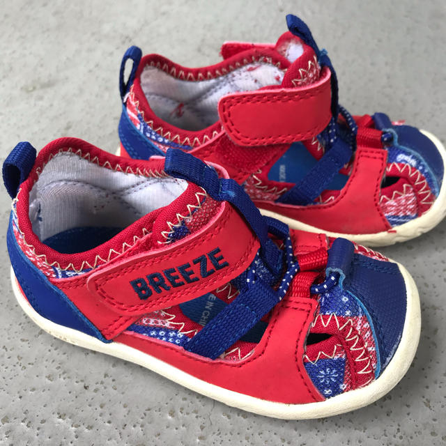 BREEZE(ブリーズ)のBREEZE メッシュ靴 キッズ/ベビー/マタニティのベビー靴/シューズ(~14cm)(スニーカー)の商品写真