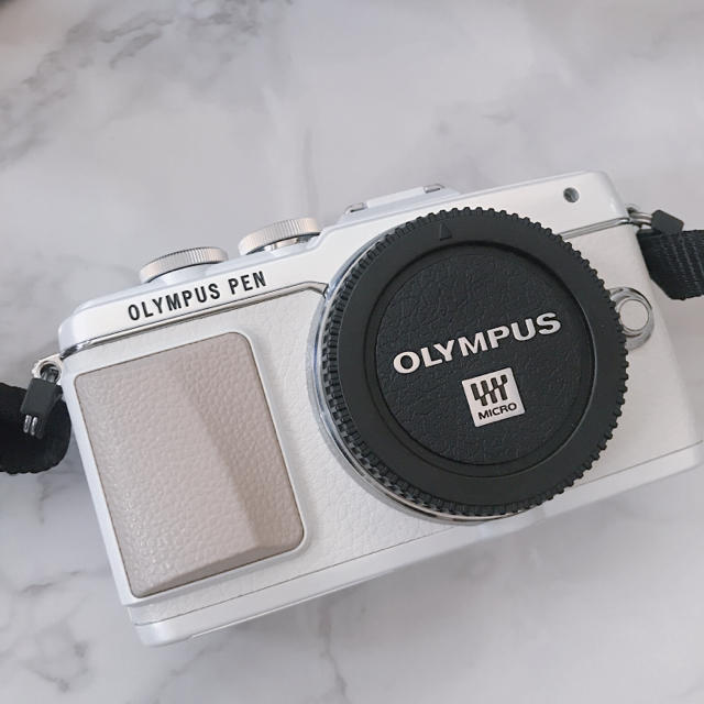 OLYMPUS PEN Lite E-PL7 ミラーレス一眼ミラーレス一眼