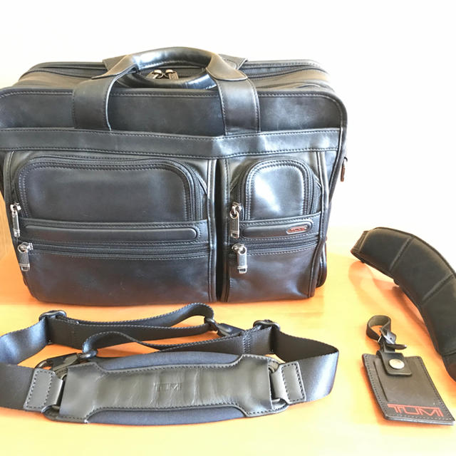 TUMI(トゥミ)のtumi 96141 G4.4 オールレザー ビジネスバッグ メンズのバッグ(ビジネスバッグ)の商品写真