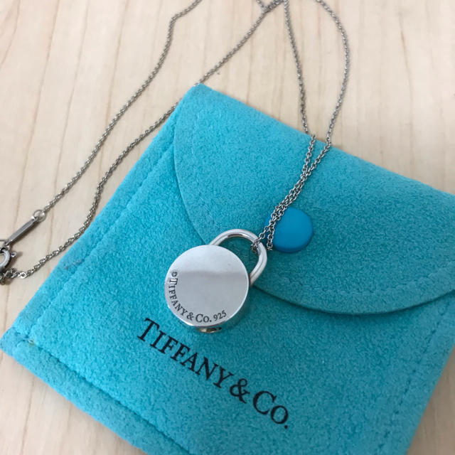 リターン トゥ ティファニー ラウンドロック チャーム ネックレス