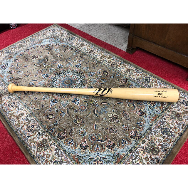 Louisville Slugger(ルイスビルスラッガー)のmarucci 硬式木製バット  スポーツ/アウトドアの野球(バット)の商品写真