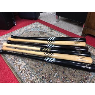 ルイスビルスラッガー(Louisville Slugger)のmarucci 硬式木製バット (バット)