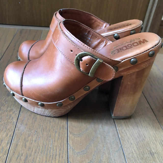 JEFFREY CAMPBELL(ジェフリーキャンベル)のジェフリーキャンベル☆ウッドヒールサボ レディースの靴/シューズ(サンダル)の商品写真