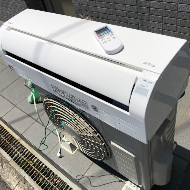 半年使用 2018年製 主に10畳 日立 エアコン 2.8kw RAS-A28G 半年使用 2018年製 主に10畳 日立 エアコン 2.8kw RAS-A28G