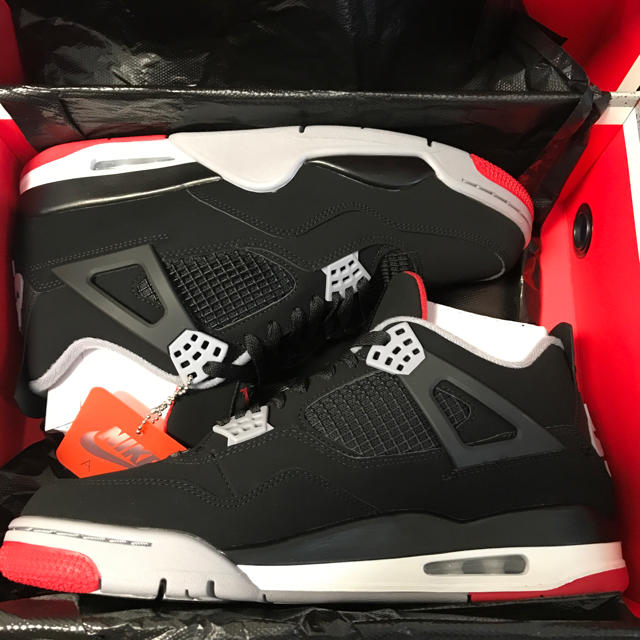 AIR JORDAN 4 RETRO BRED