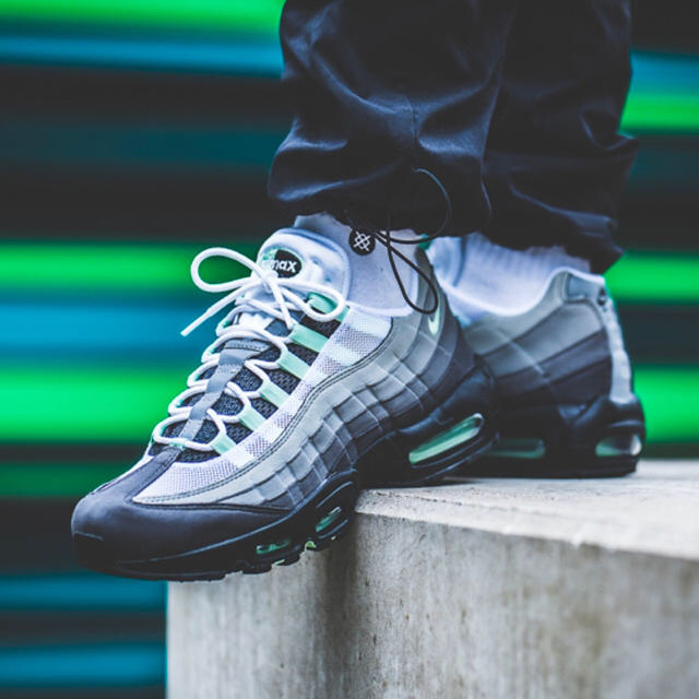 NIKE(ナイキ)の 27.5cm AIR MAX 95 エアマックス95 Fresh Mint メンズの靴/シューズ(スニーカー)の商品写真