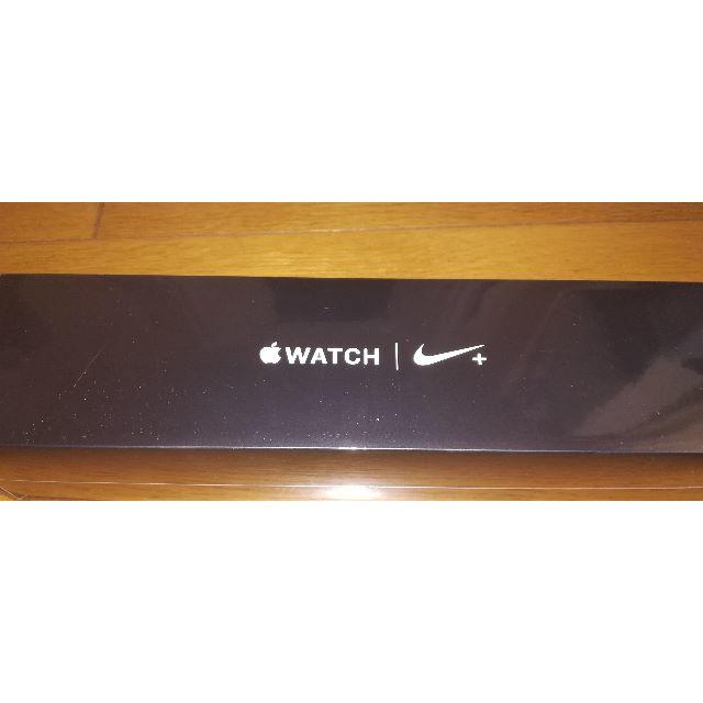 Apple Watch(アップルウォッチ)のApple Watch Nike+ 40mm GPSモデル （新品未開封）送料込 スマホ/家電/カメラのスマートフォン/携帯電話(スマートフォン本体)の商品写真