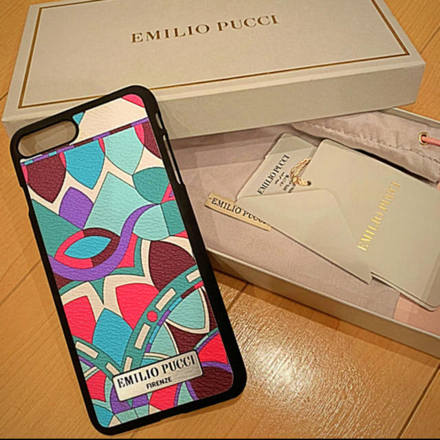 EMILIO PUCCI(エミリオプッチ)の新品★ エミリオプッチ 携帯ケース iPhone 7.8 plus スマホ/家電/カメラのスマホアクセサリー(iPhoneケース)の商品写真