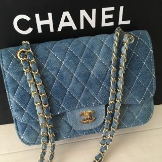 シャネル(CHANEL)の
ノベルティー
CHANELデニムショルダーバッグ

(ショルダーバッグ)