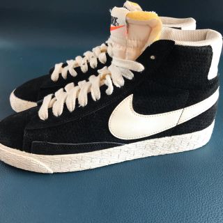 ナイキ(NIKE)のNIKE WMNS BLAZER MID SUEDE VNTG 518171(スニーカー)