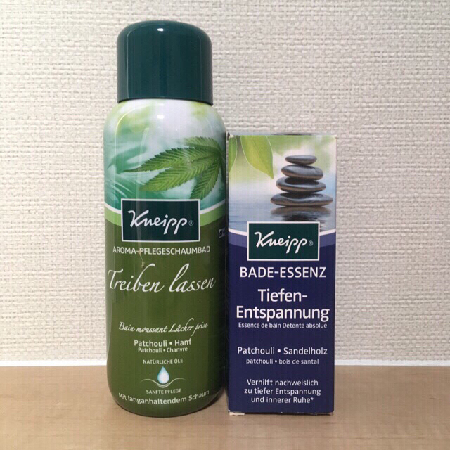 Kneipp(クナイプ)の【 クナイプ KNEIPP 】バブルバス 400ml 入浴剤２本 バスソルト一袋 コスメ/美容のボディケア(入浴剤/バスソルト)の商品写真