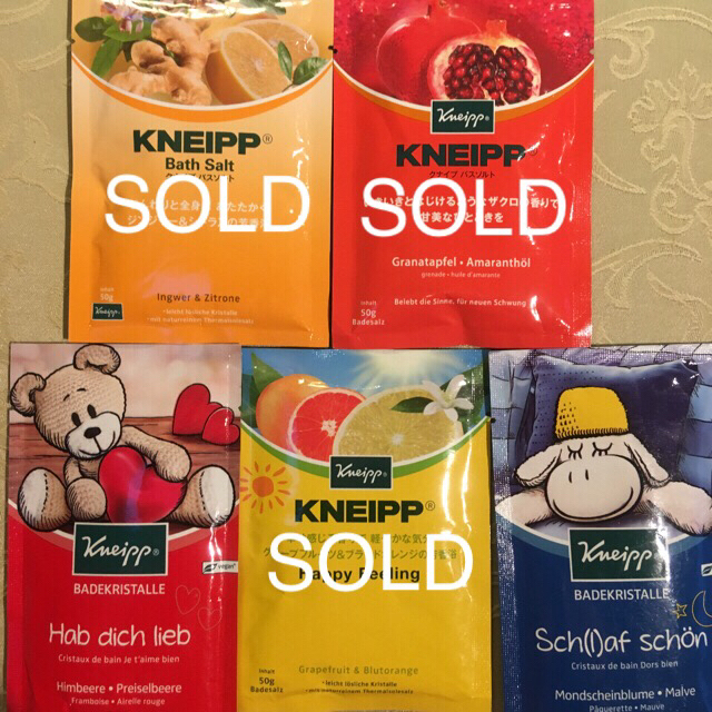 Kneipp(クナイプ)の【 クナイプ KNEIPP 】バブルバス 400ml 入浴剤２本 バスソルト一袋 コスメ/美容のボディケア(入浴剤/バスソルト)の商品写真