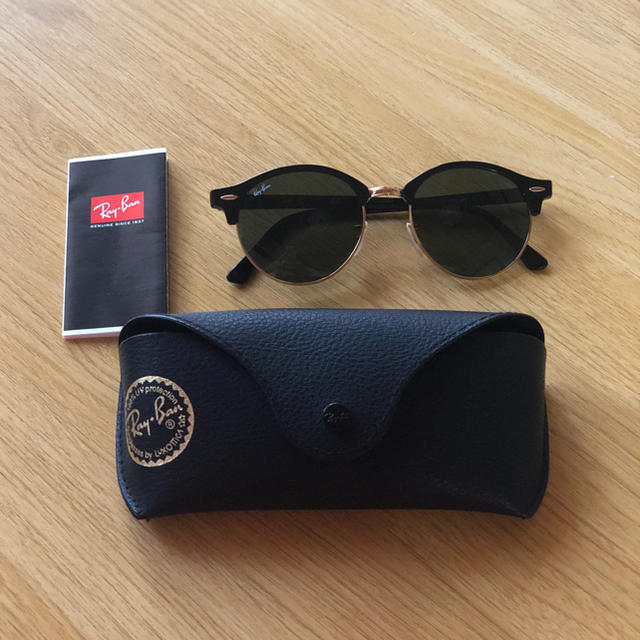 Ray-Ban(レイバン)のRay Ban サングラス ケース 取扱説明書つき レディースのファッション小物(サングラス/メガネ)の商品写真