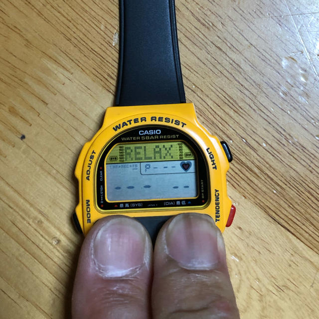 CASIO - CASIO BP100 血圧・心拍数 測定 腕時計黄色 80s CASIO - CASIO BP100 血圧・心拍数 測定 腕時計黄色 80s