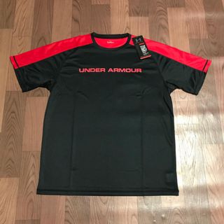 アンダーアーマー(UNDER ARMOUR)の40%オフ アンダーアーマー ブラック LG ラガーシャツ Tシャツ ビックロゴ(ラグビー)