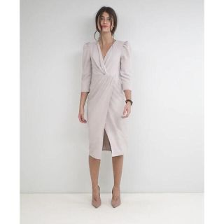 エイソス(asos)のちゃふ様専用♡新品 asos  ベージュワンピース♡(ひざ丈ワンピース)